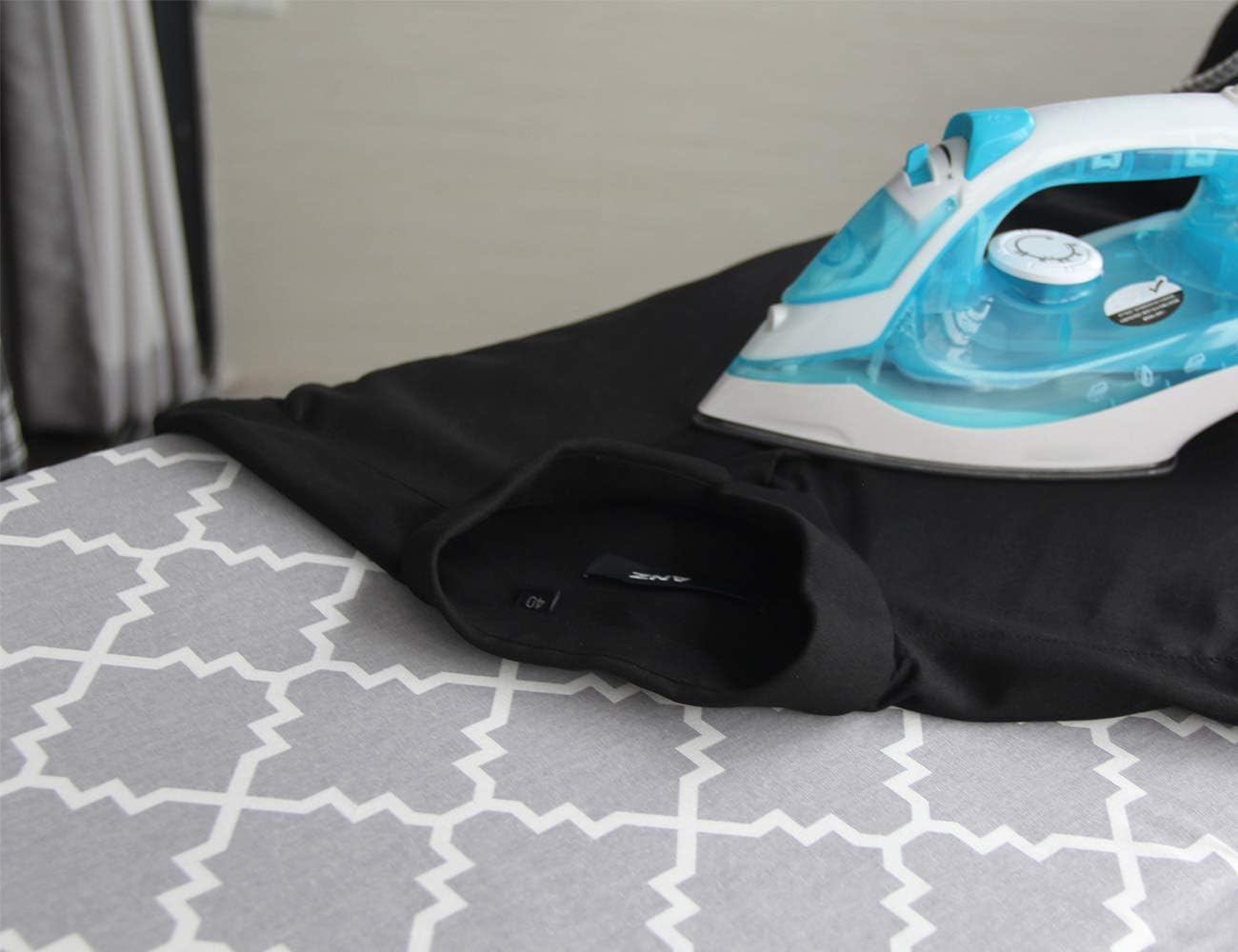 Thick Heat-Resistant Ironing Mat for Home or Travel