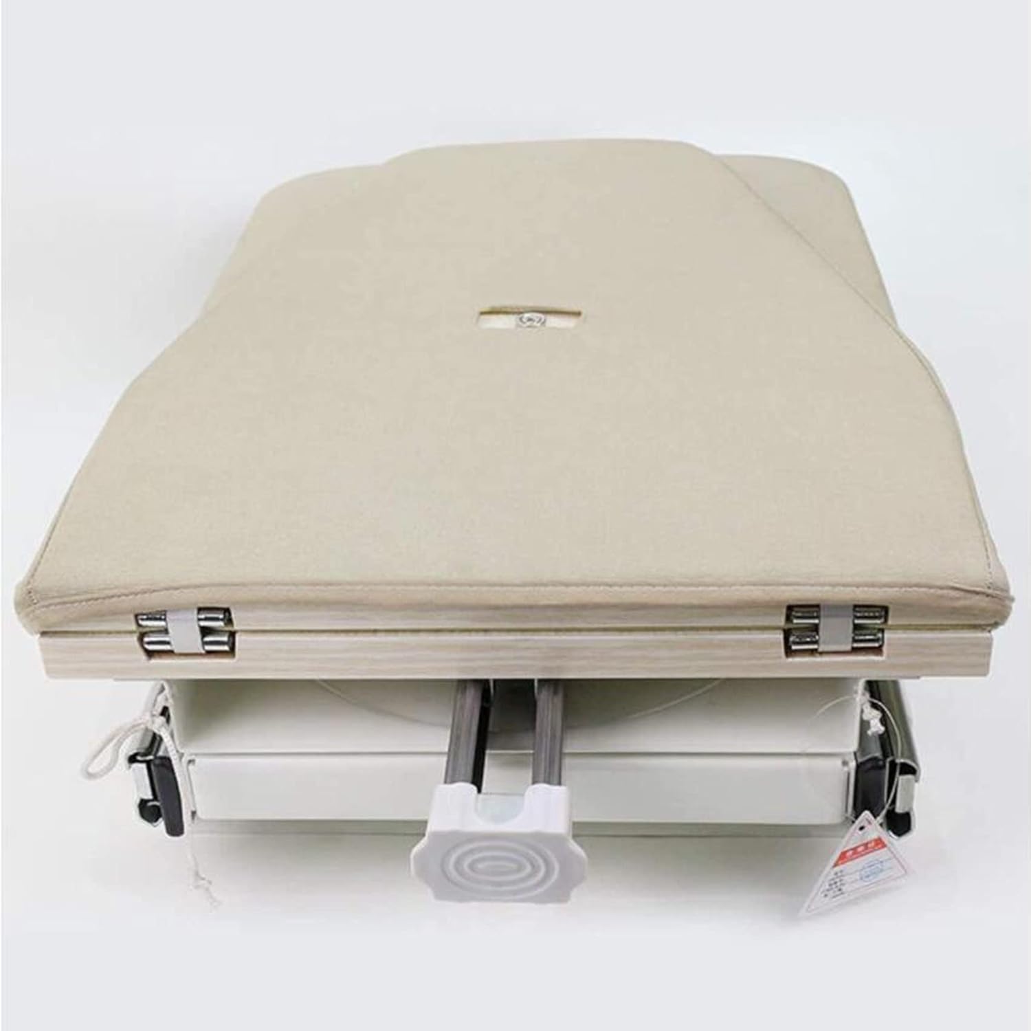 Ironing Board with Retractable Slides