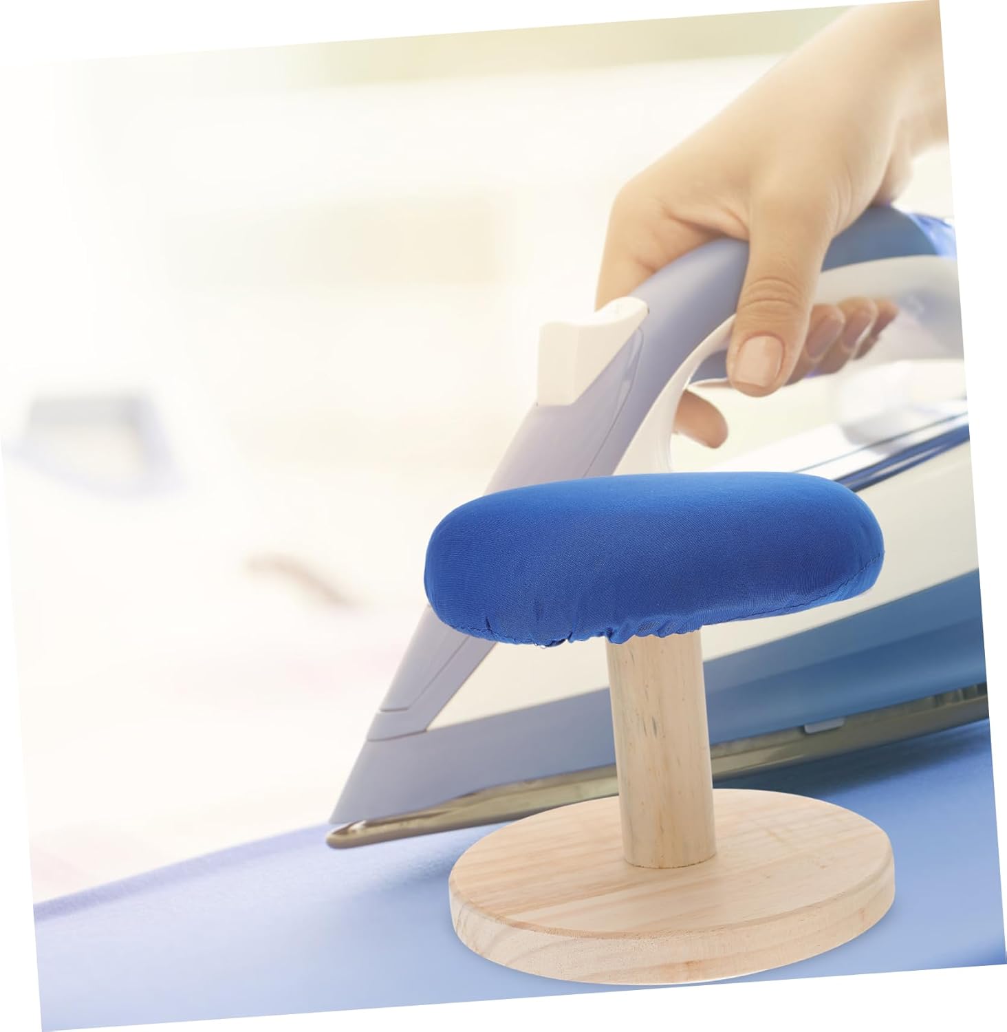 Stable Small Ironing Board for Curved Clothes