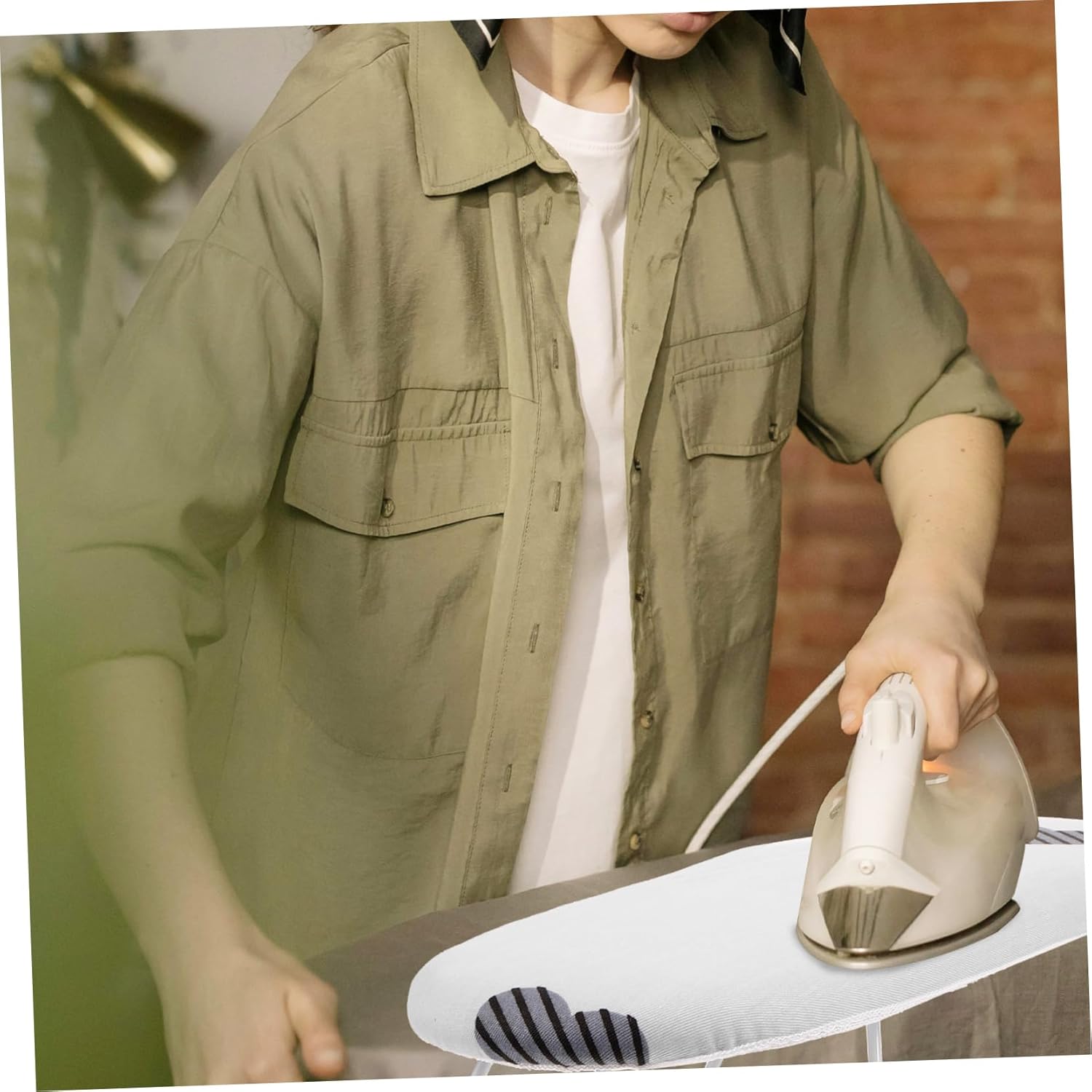 DECHOUS Folding Ironing Board for Home Use
