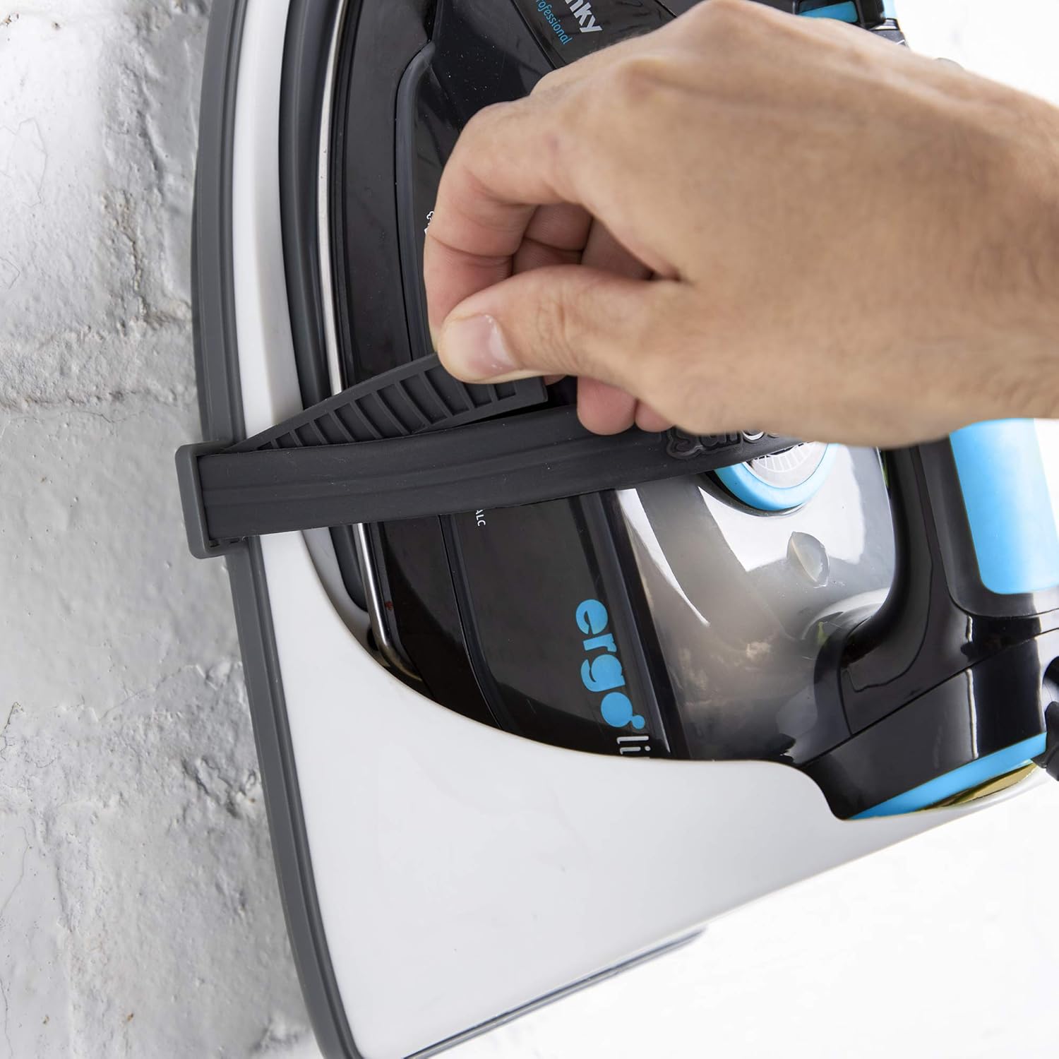 Minky SureGRIP Heat Resistant Iron Holder