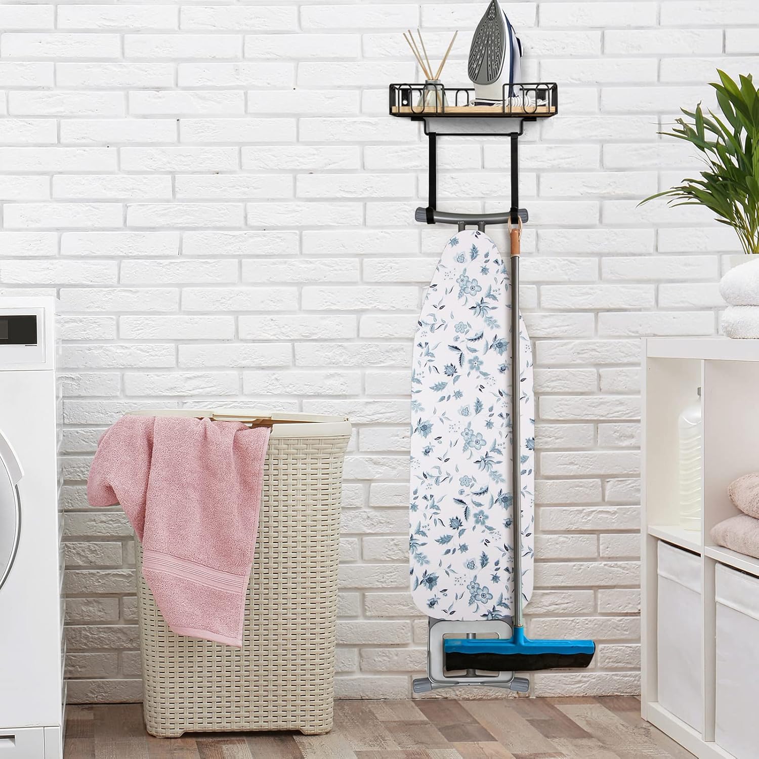 Organized Space-Saver Metal Wall Hanger