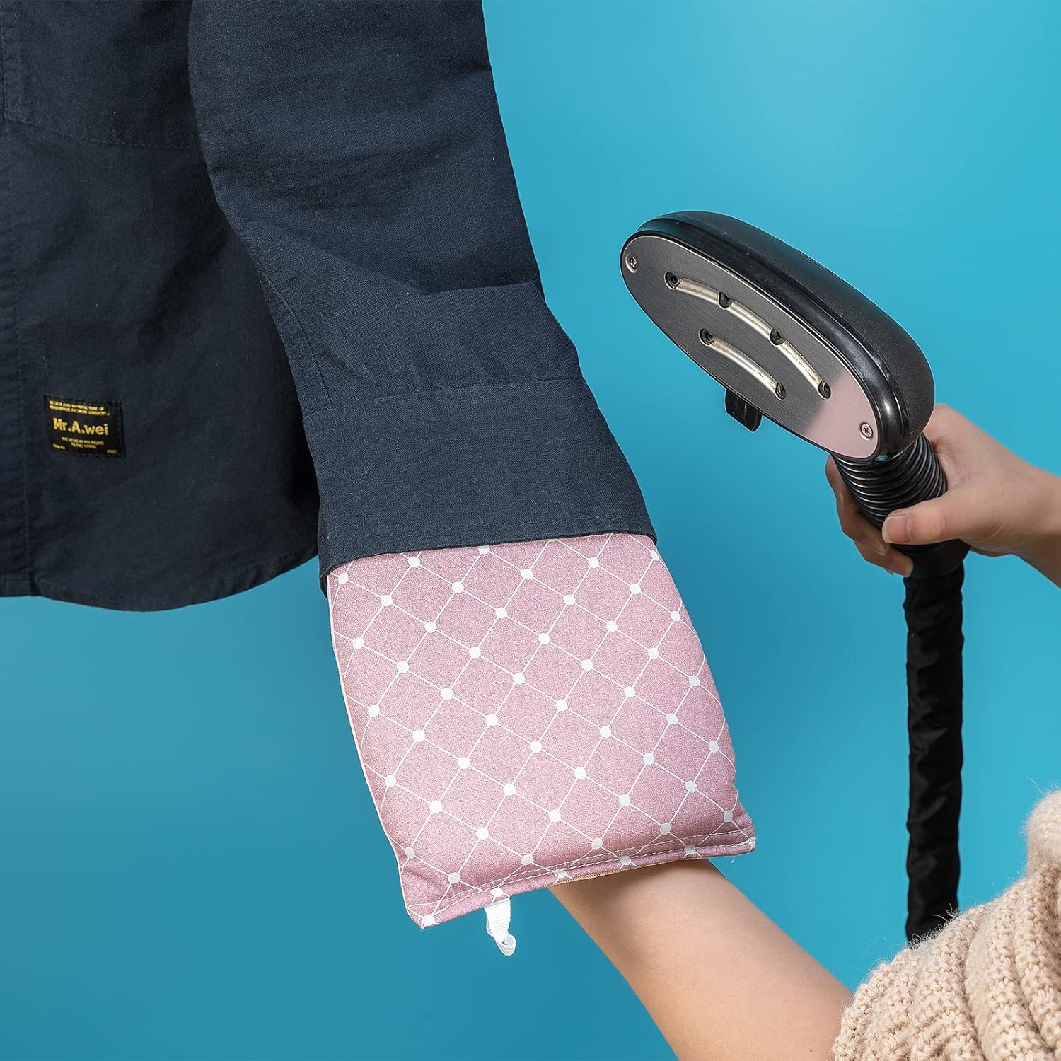 Heat-Resistant Garment Steamer Gloves for Clothes